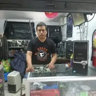 tecnico en computadoras enrique ramos