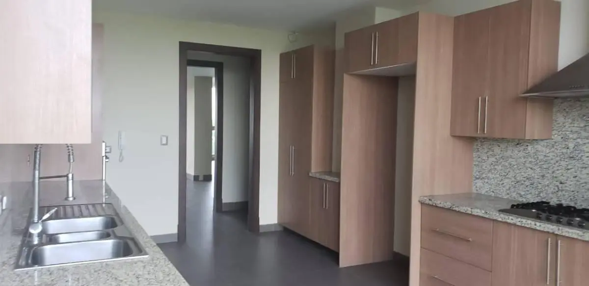 MODERNO ALQUILER DE DEPARTAMENTO EN SAN BORJA EN SAN BORJA NORTE 