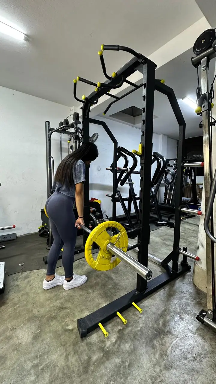  Equipos de gimnasio profesionales - Fabricación nacional