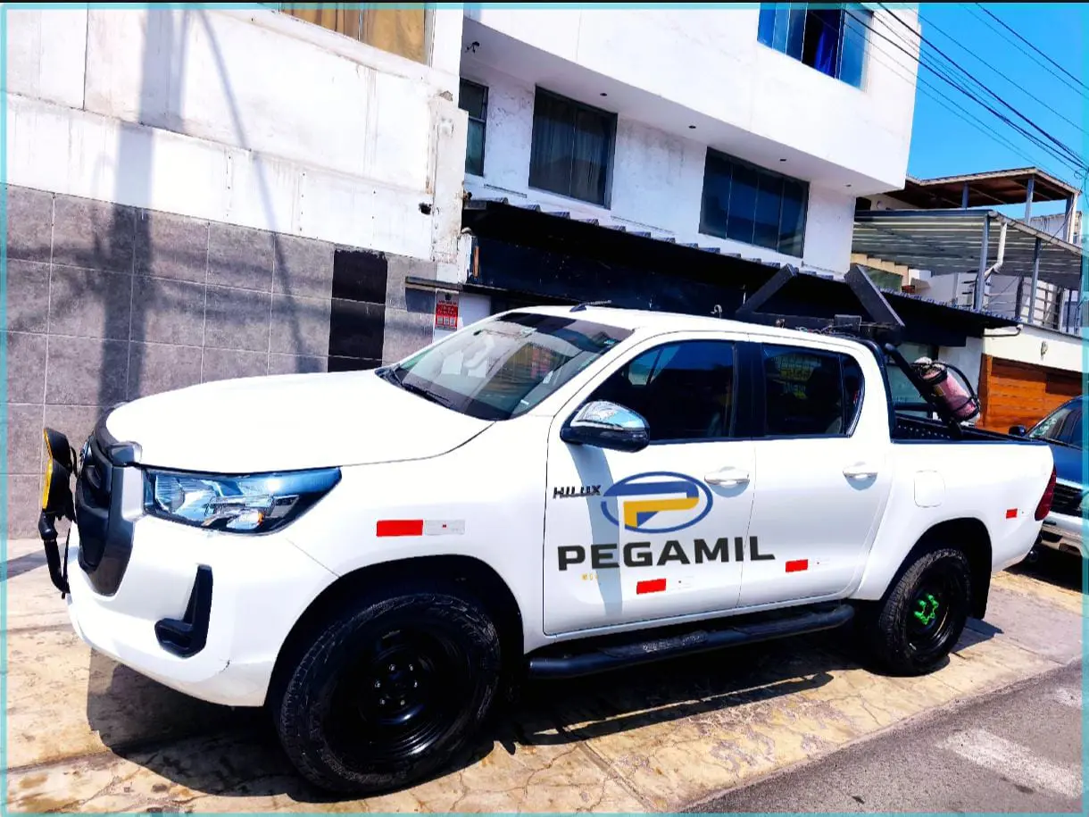 ALQUILER DE CAMIONETAS 4X4 EQUIPADAS 