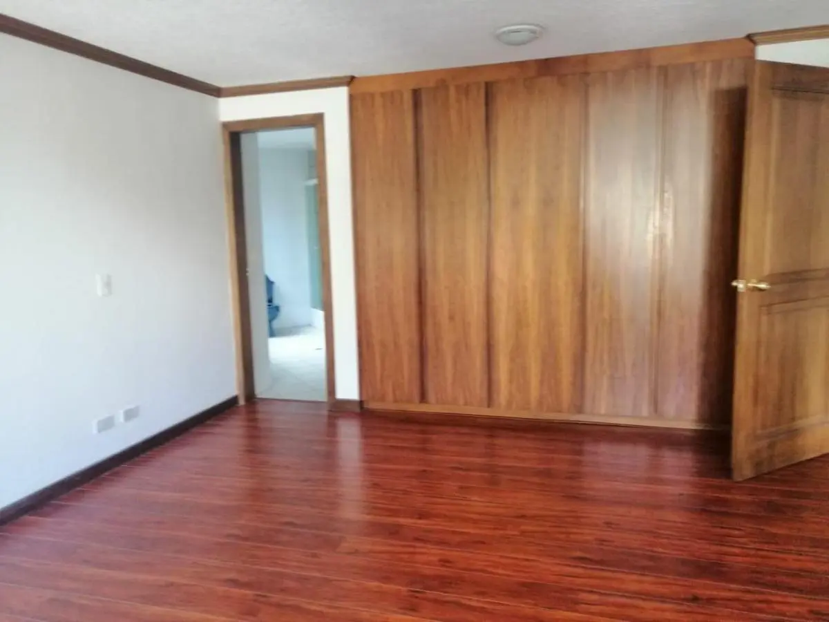ALQUILER DEPARTAMENTO EN LINCE TRINIDAD MORAN 